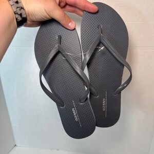Old Navy Women's Flip Flop Sandals Dark Gray Size 10 Thong Casual Beach